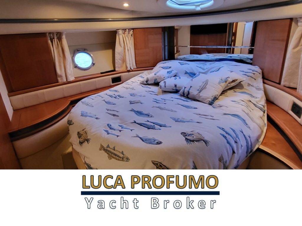 Azimut 50 fly