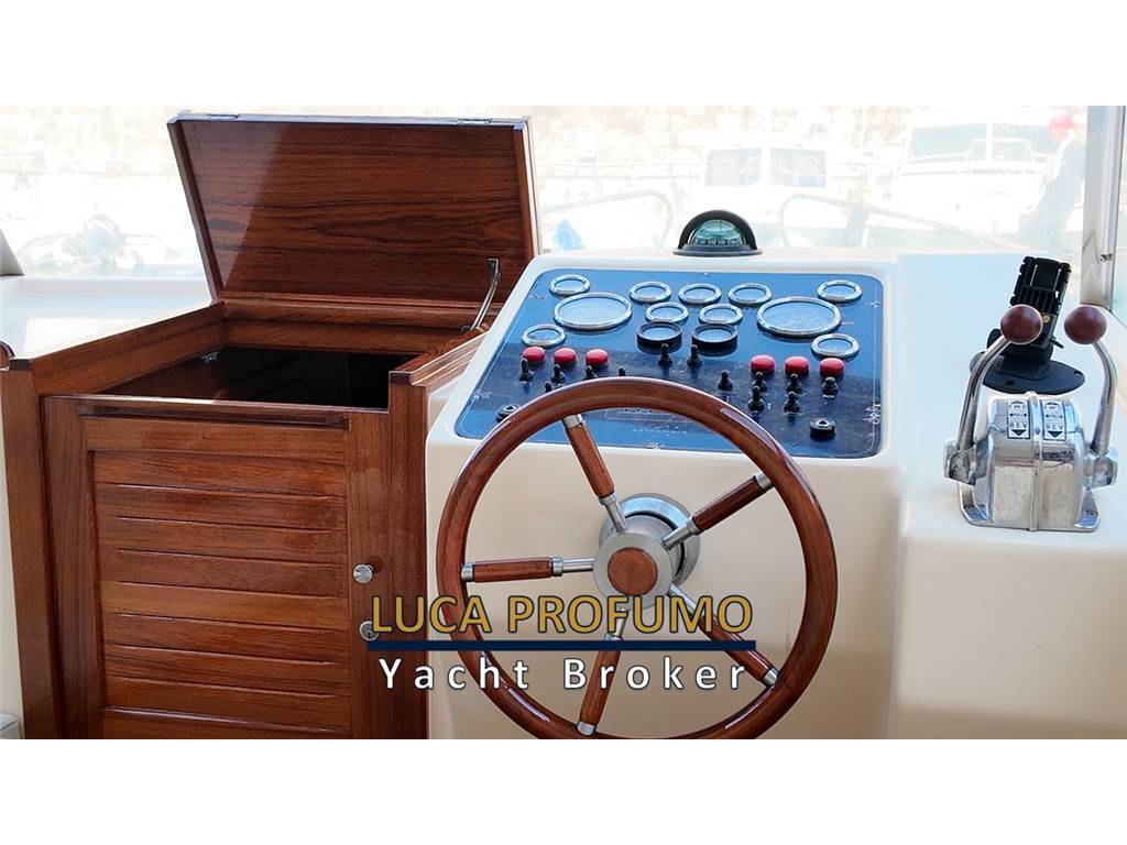 Apreamare 750 Cabin / 28