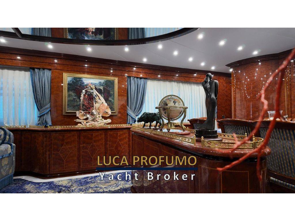 Cantieri di Pisa Akhir 26 S