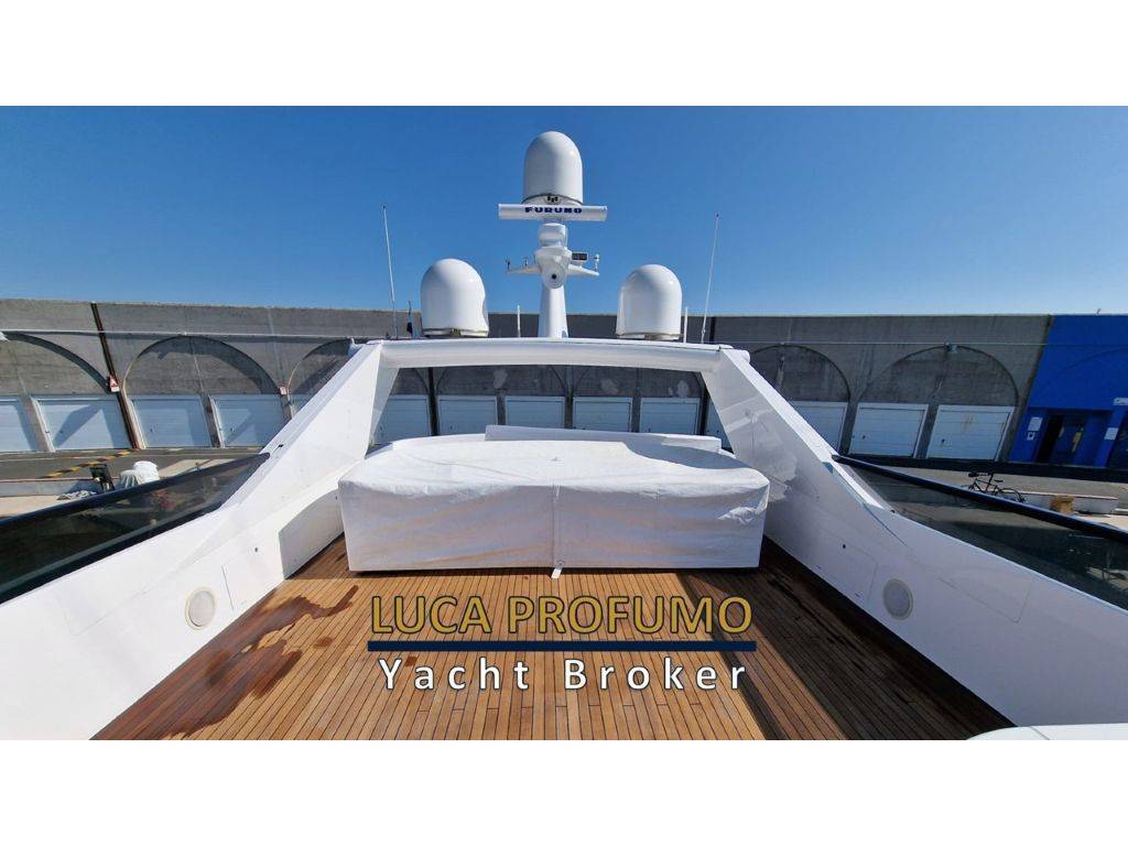 Cantieri di Pisa Akhir 26 S