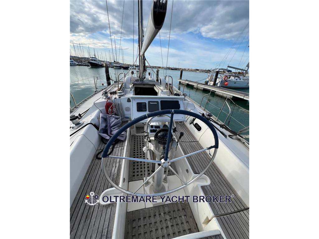 BENETEAU OCEANIS 390