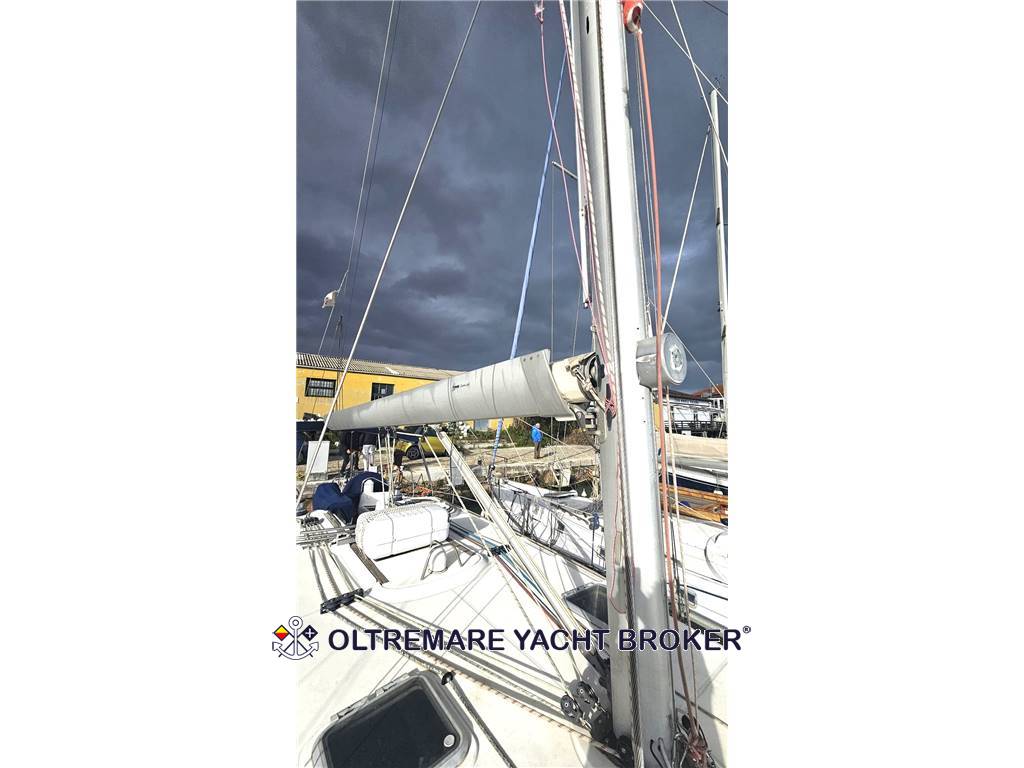 JEANNEAU SUN ODYSSEY 43