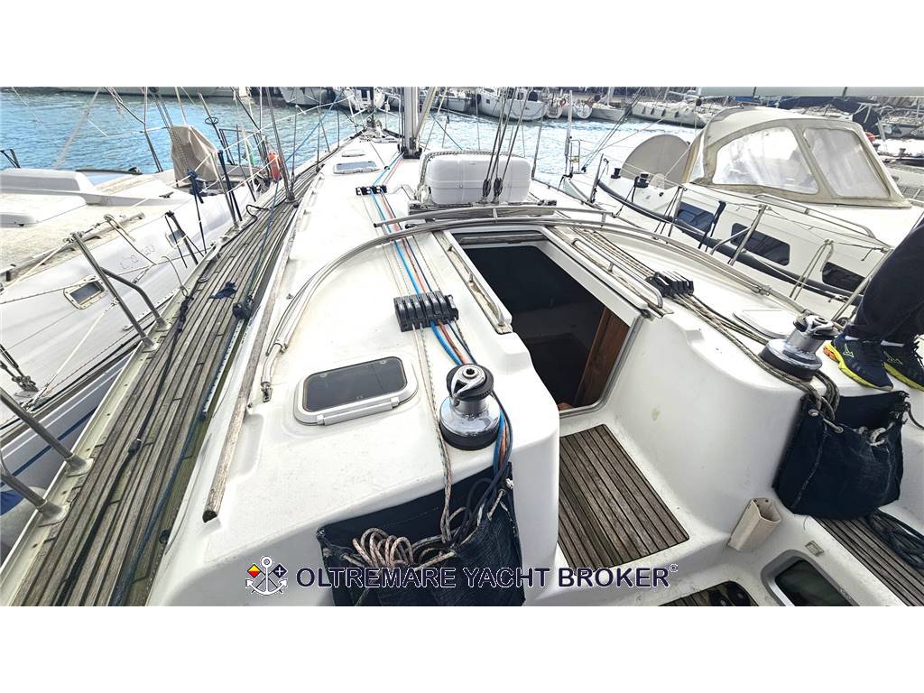 JEANNEAU SUN ODYSSEY 43