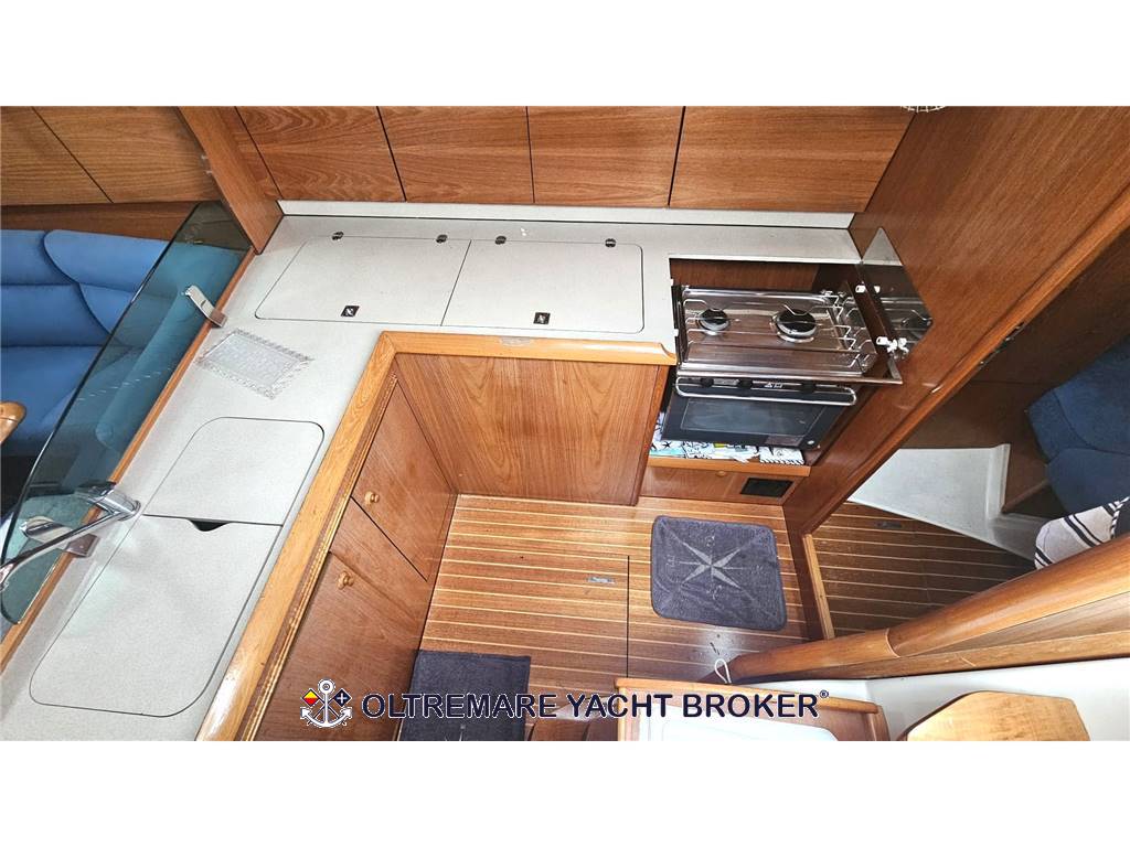 JEANNEAU SUN ODYSSEY 43