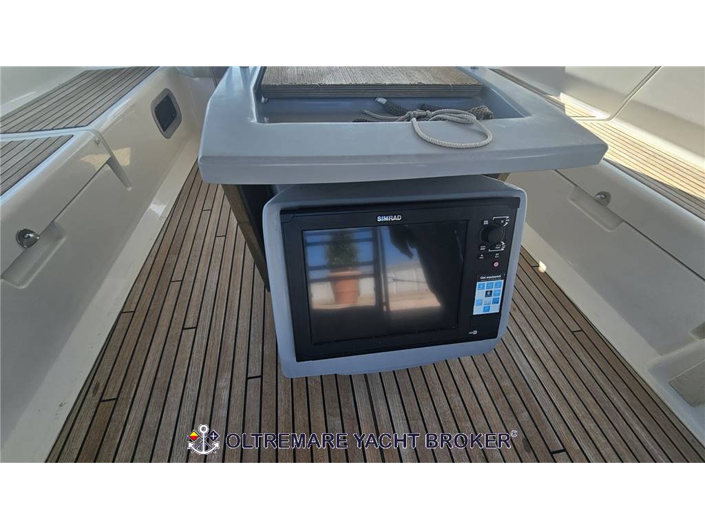 BENETEAU OCENIS 45