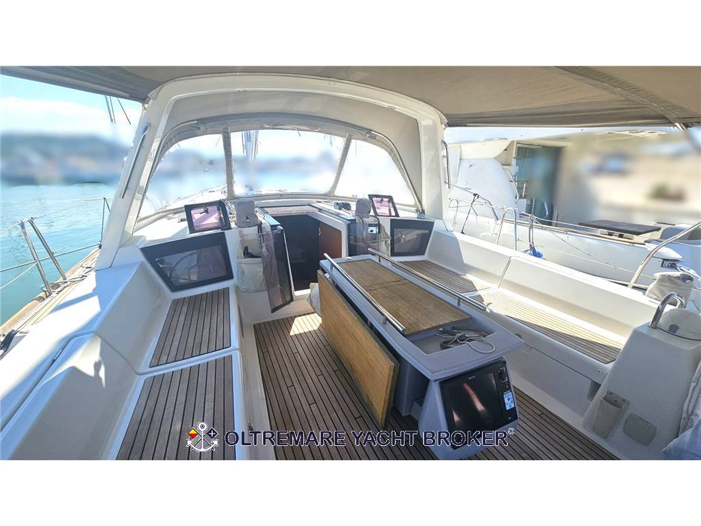 BENETEAU OCENIS 45