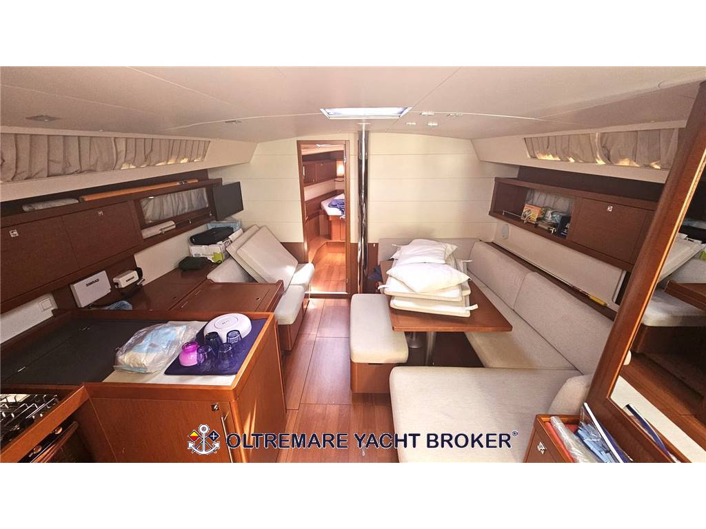 BENETEAU OCENIS 45