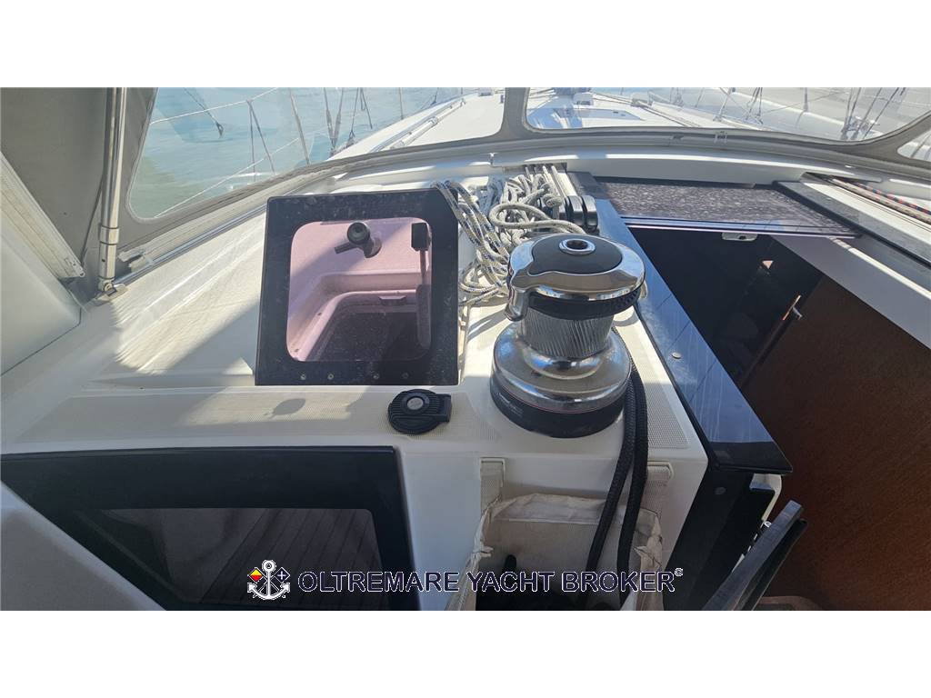 BENETEAU OCENIS 45