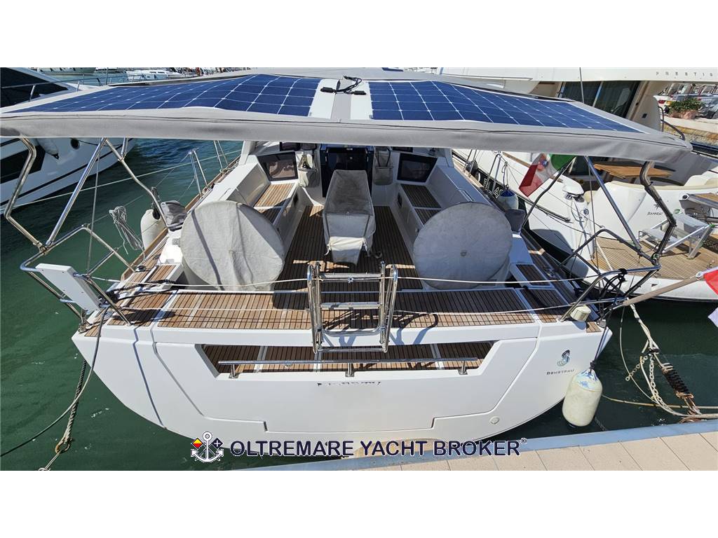 BENETEAU OCENIS 45