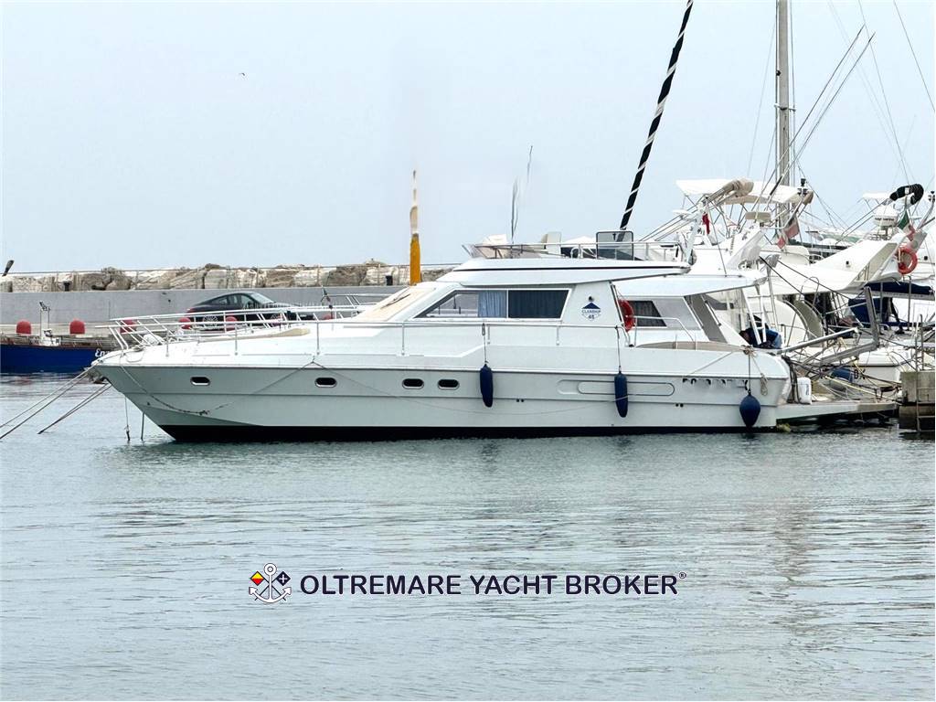 COMAR CLANSHIP 45