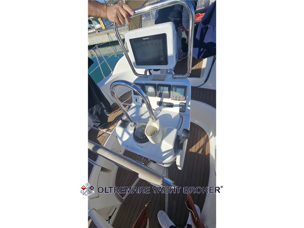 HUNTER MARINE HUNTER 376