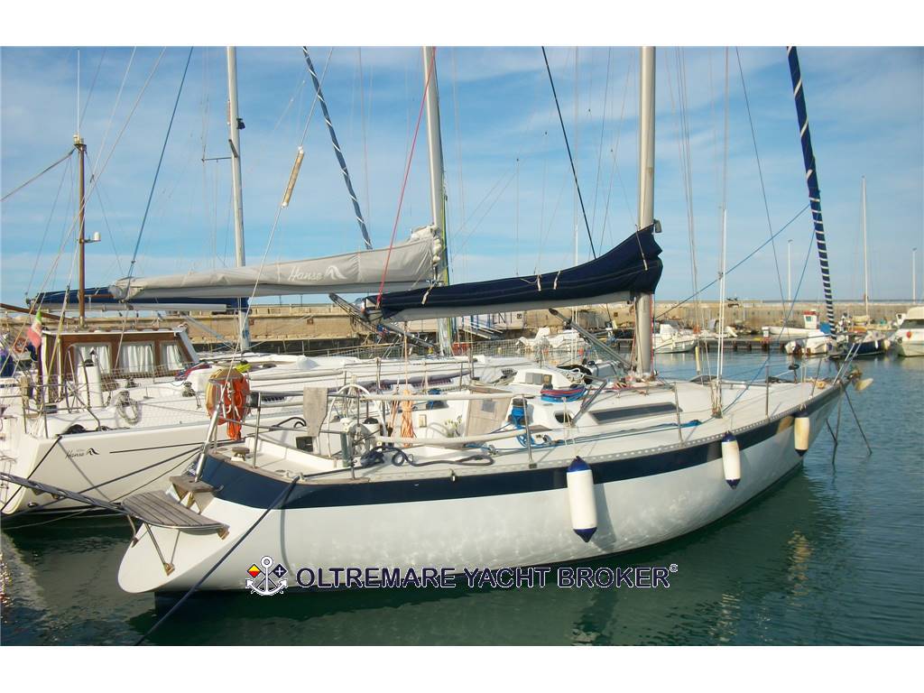 OYSTER MARINE OYSTER 37