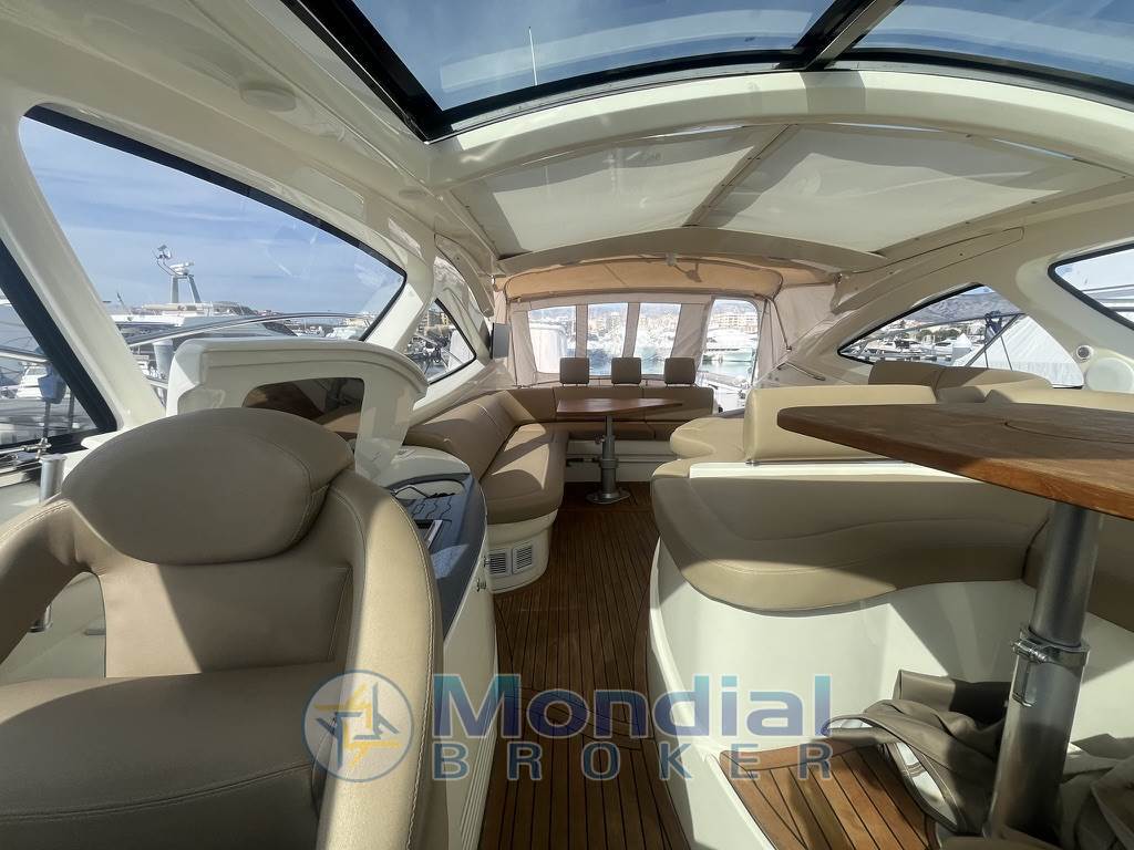 Atlantis 55
