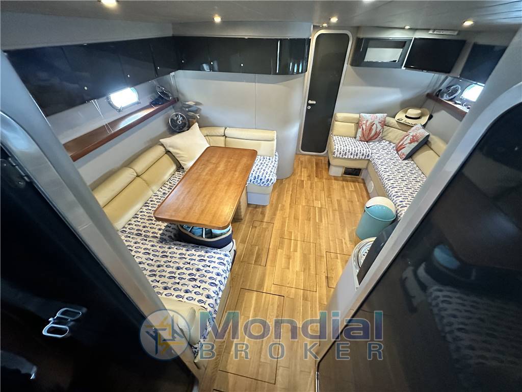 Ferretti Altura 47 Open