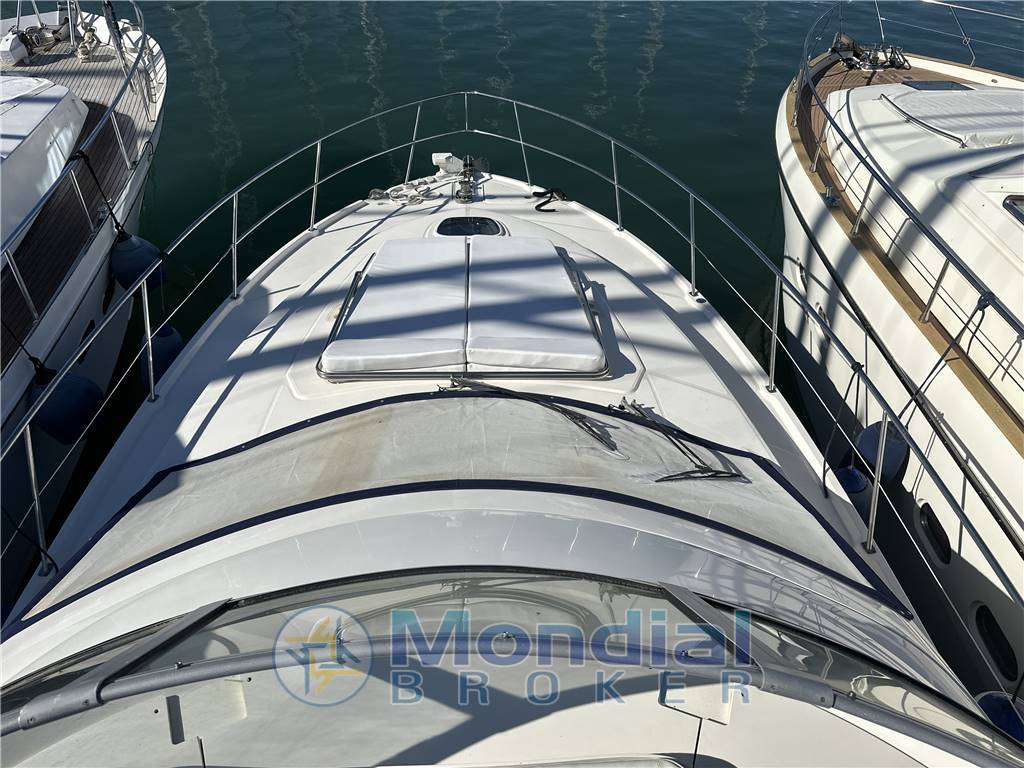 Sea Ray 505 Sedan Bridge