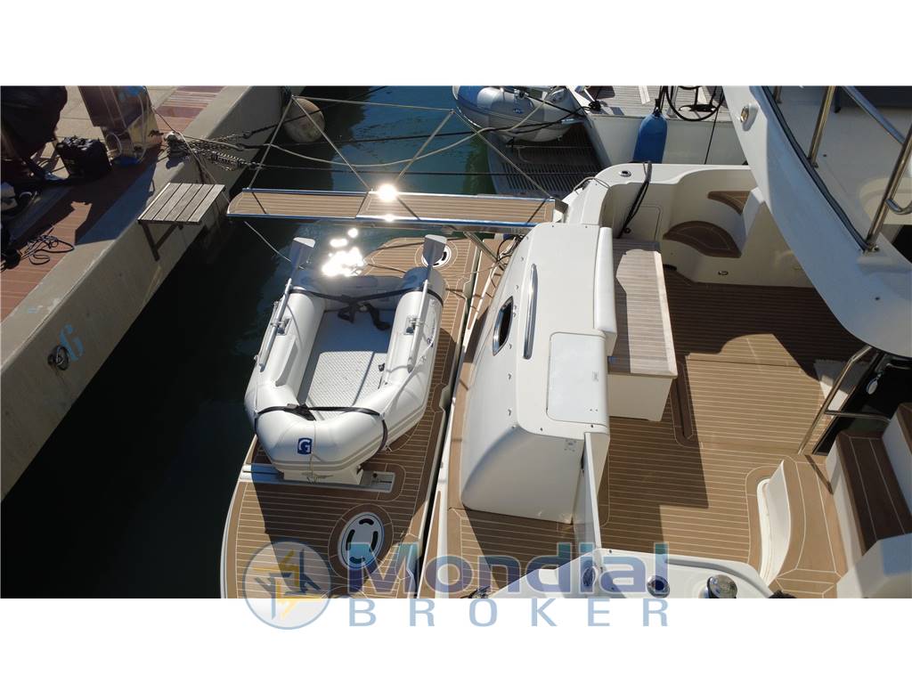 Sea Ray 505 Sedan Bridge