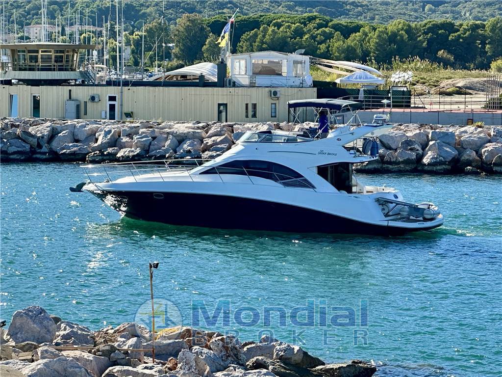 Sea Ray 505 Sedan Bridge