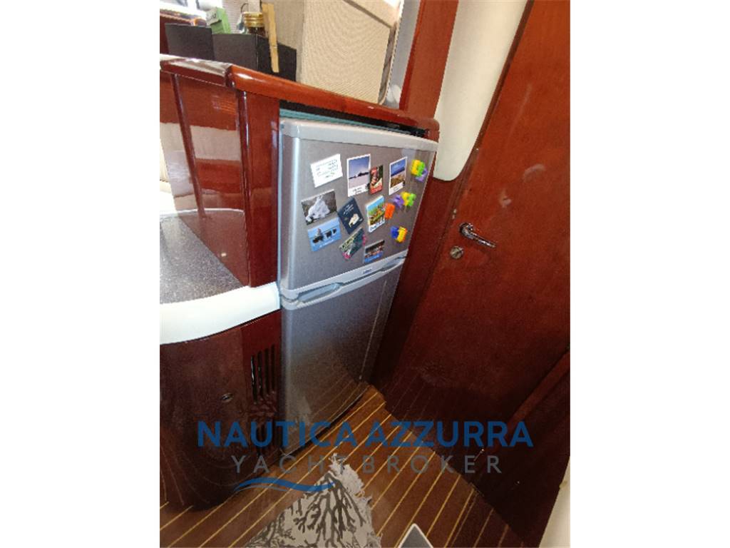 FAIRLINE TARGA 43