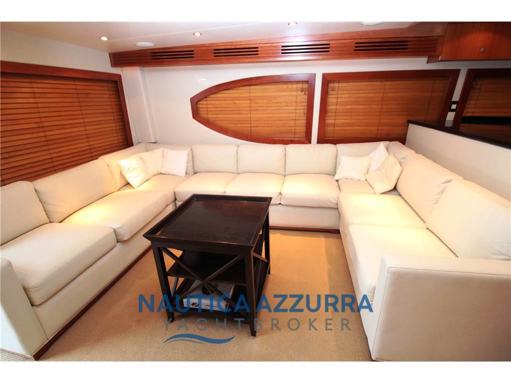 HATTERAS 68 CONVERTIBLE