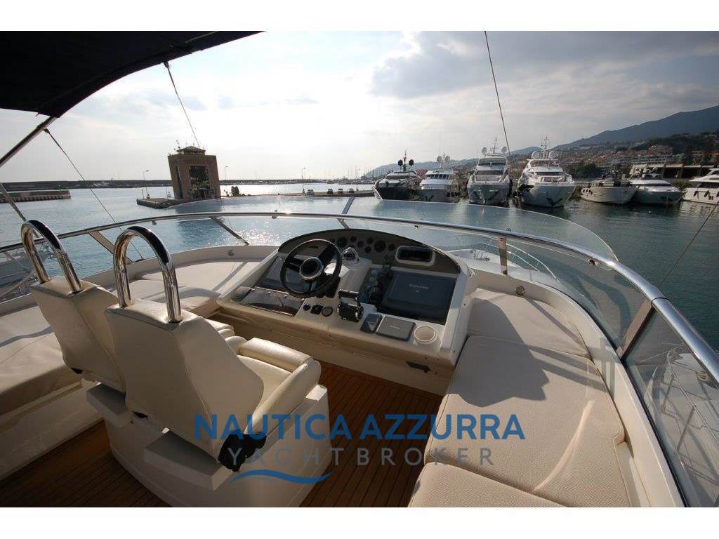 FAIRLINE SQUADRON 70