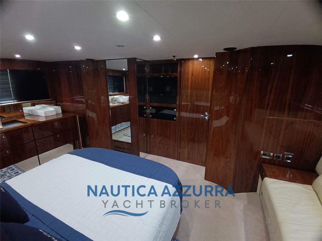 FAIRLINE SQUADRON 70