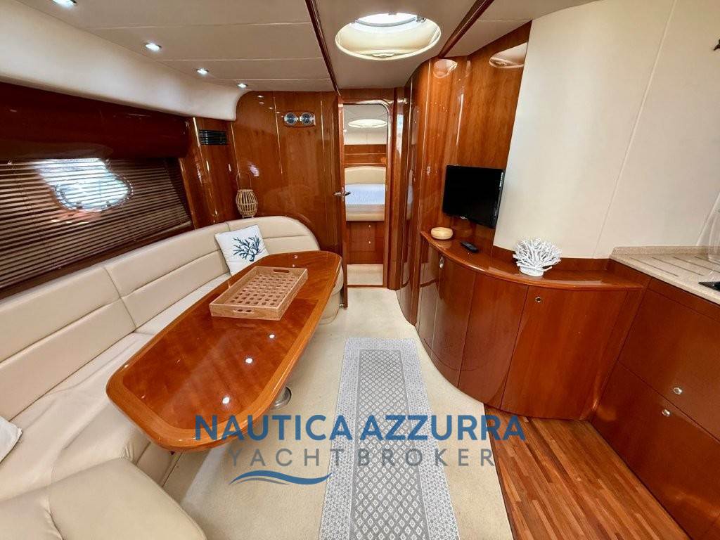 PRINCESS V48