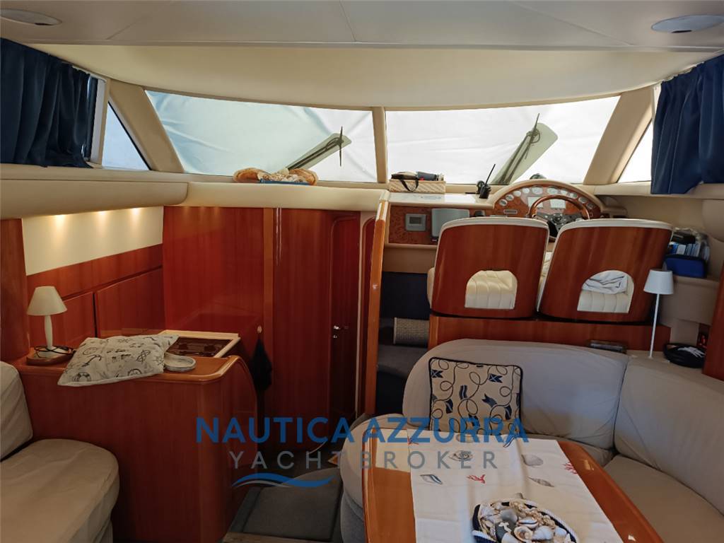 PRINCESS 38 FLY