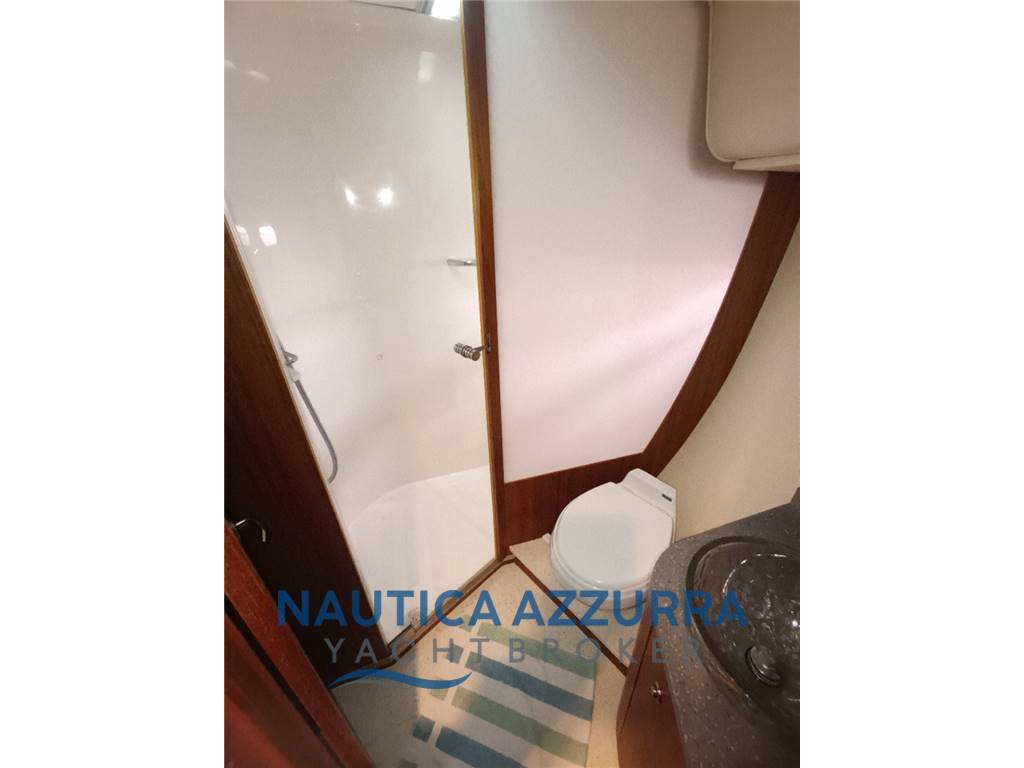 TIARA YACHT 4300 SOVRAN