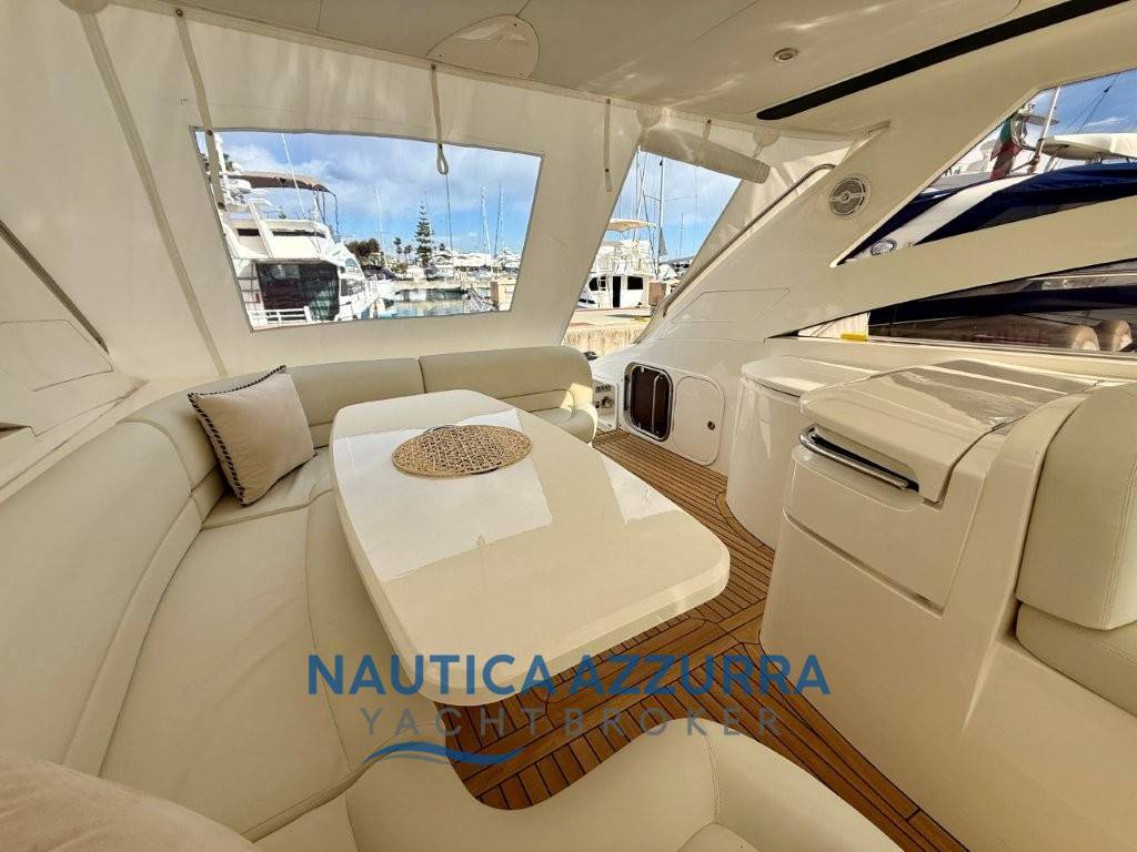 PRINCESS V48