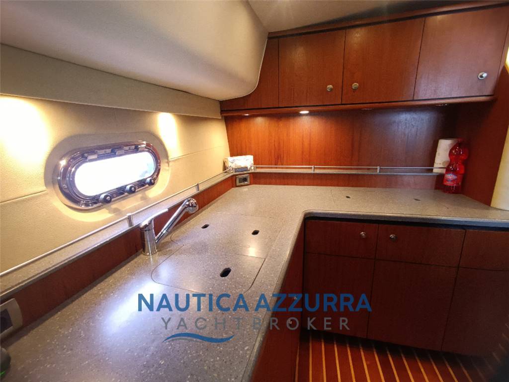 TIARA YACHT 4300 SOVRAN