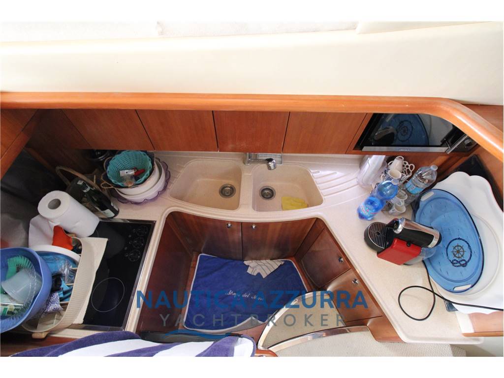 AZIMUT AZ 46