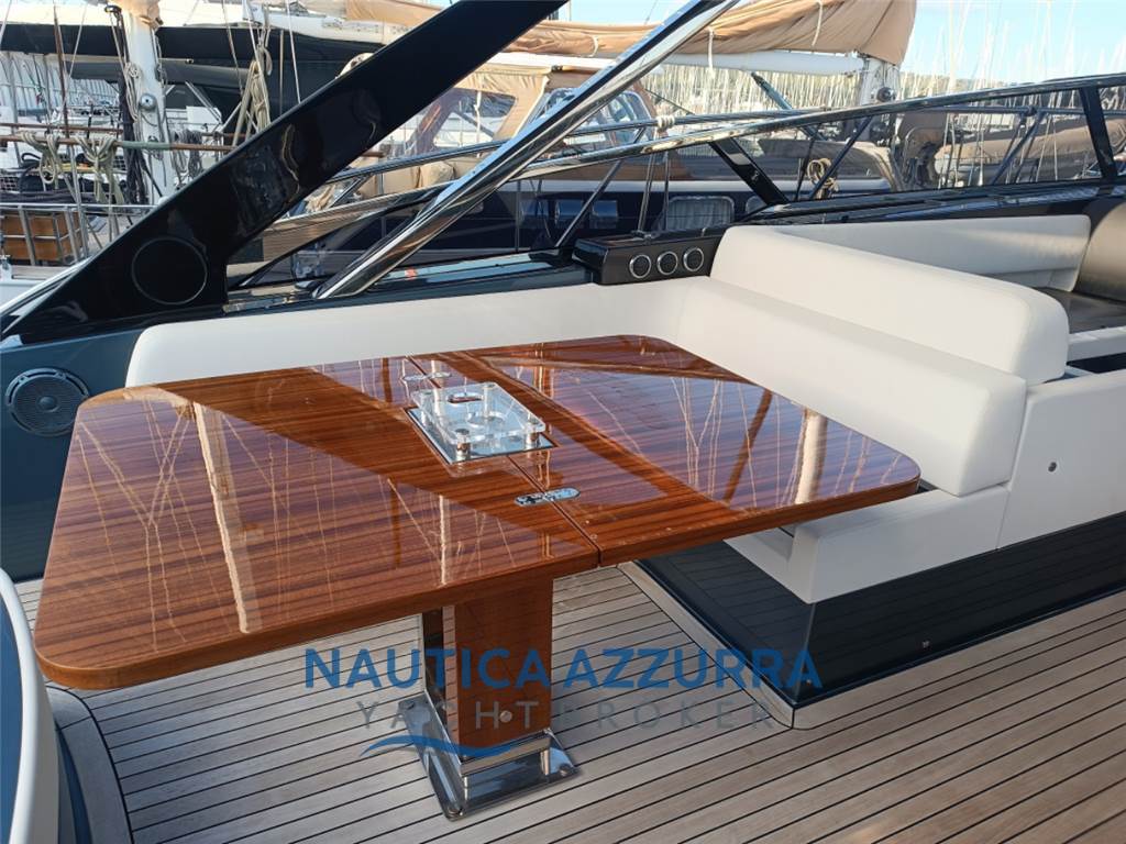 RIVA RIVALE 56