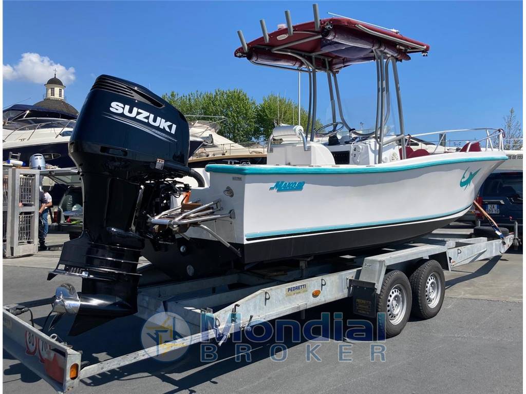 Mako Marine Mako 221 CC