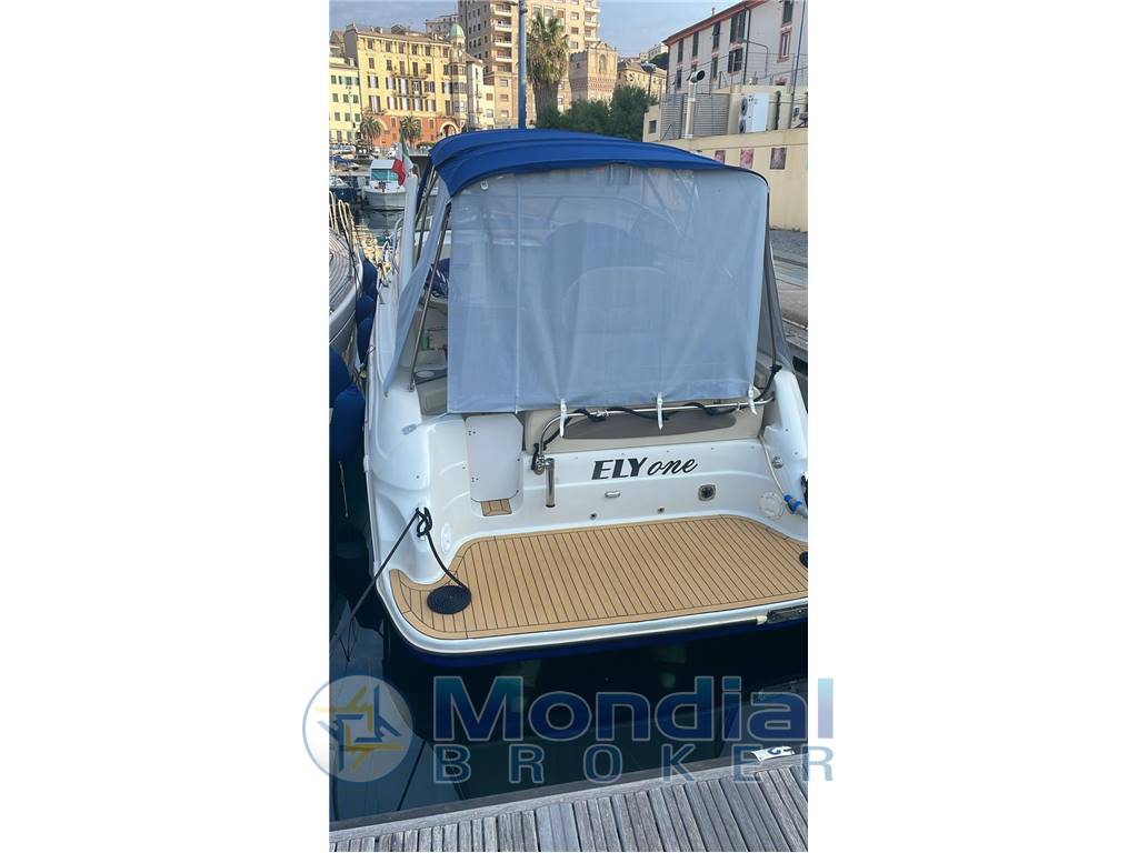 REGAL MARINE 2760 COMMODORE 2860