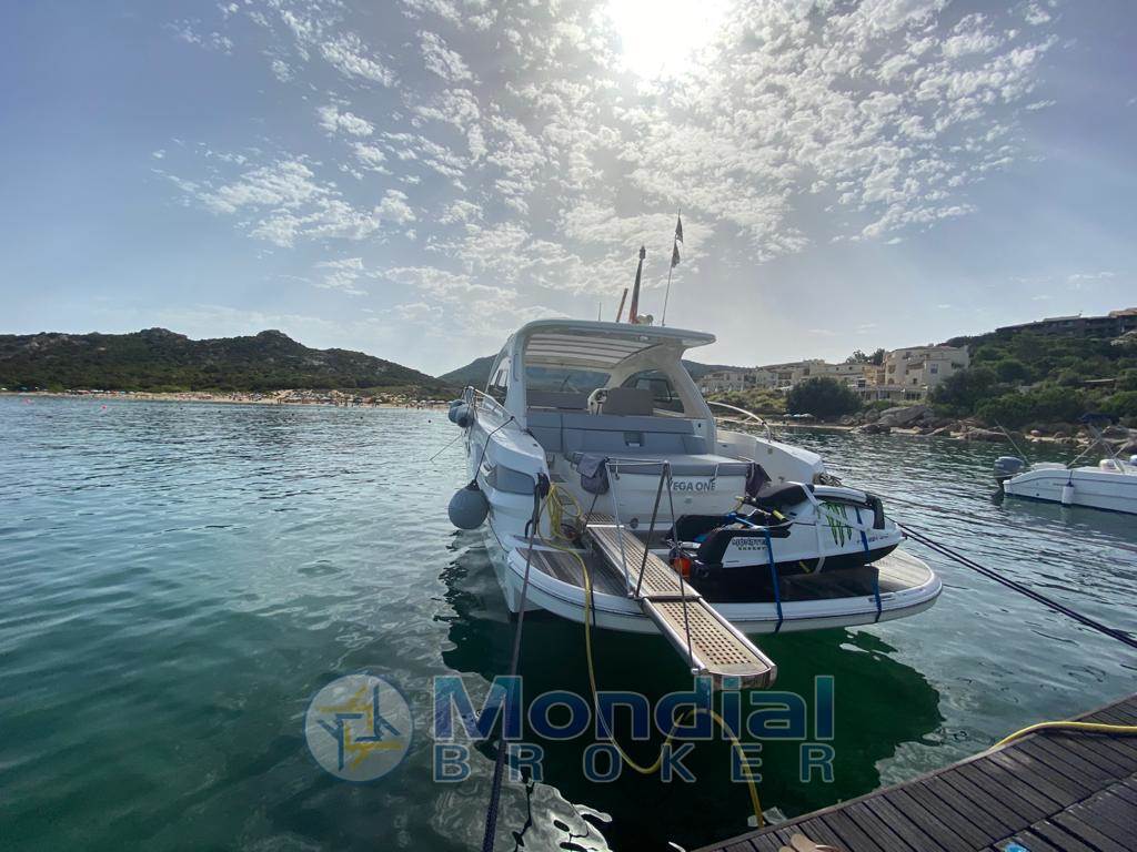 BAVARIA 43 HT BAVARIA