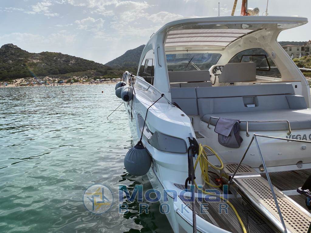 BAVARIA 43 HT BAVARIA