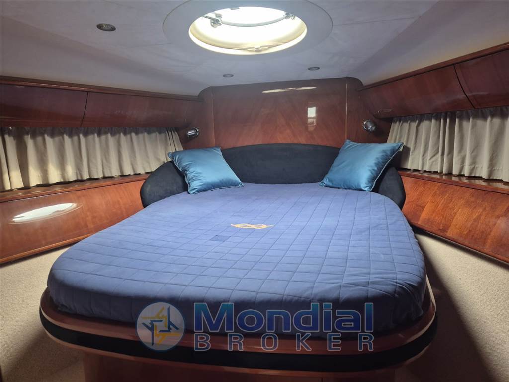 PRINCESS YACHTS V 58