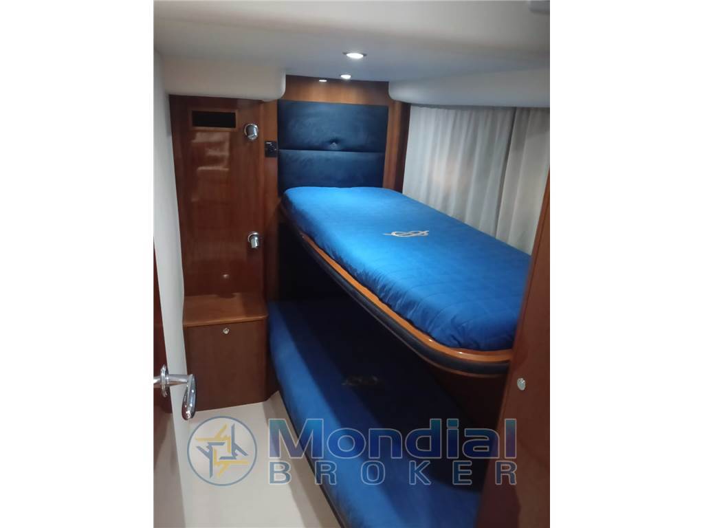 PRINCESS YACHTS V 58