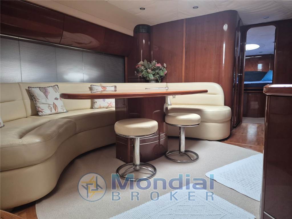PRINCESS YACHTS V 58