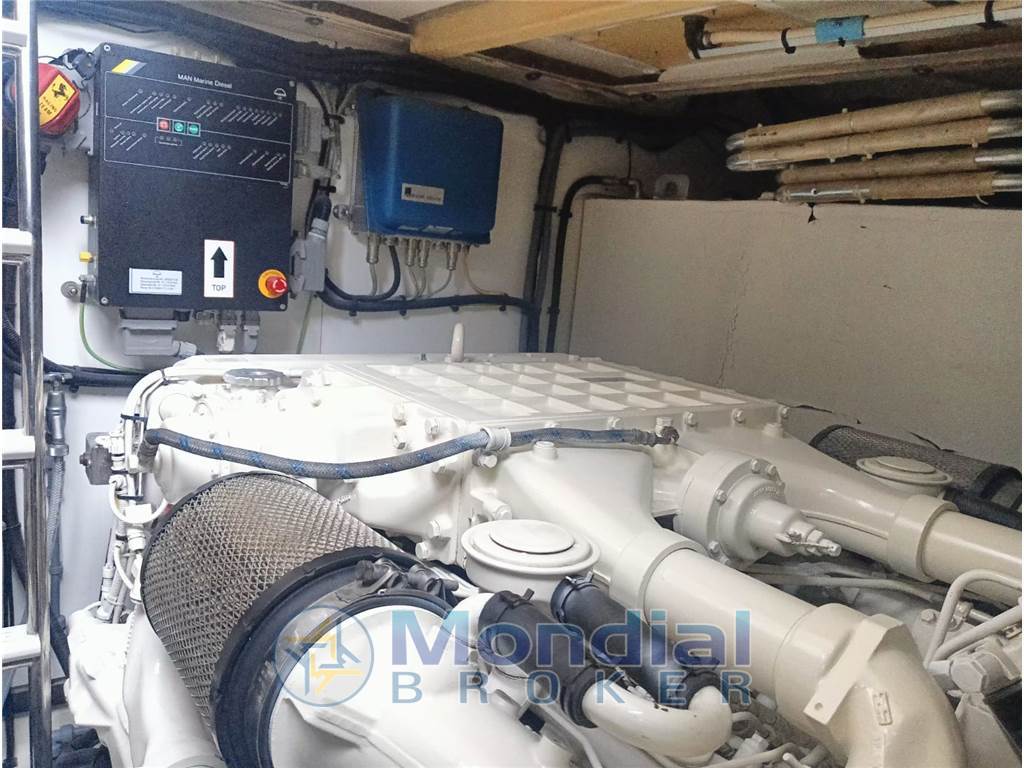 PRINCESS YACHTS V 58
