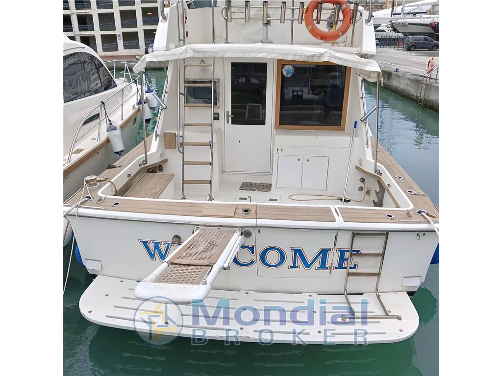 HATTERAS 38 CONVERTIBLE