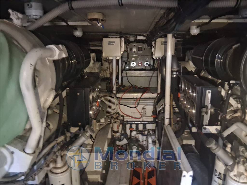 BERTRAM CONVERTIBLE 60