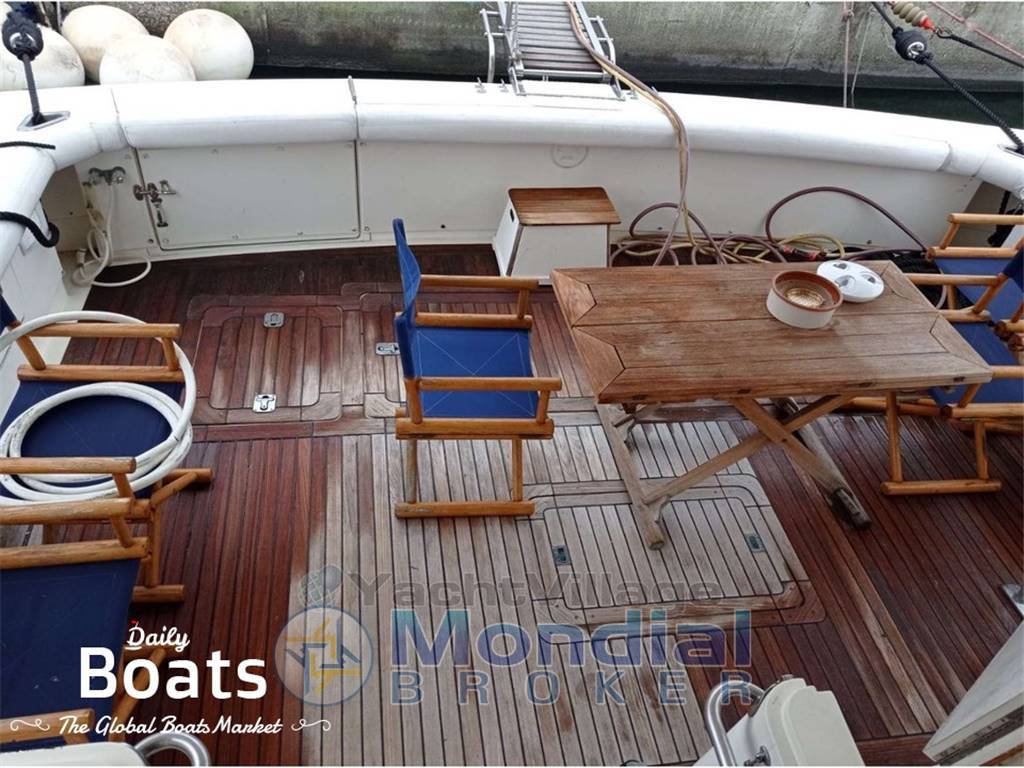 BERTRAM CONVERTIBLE 60