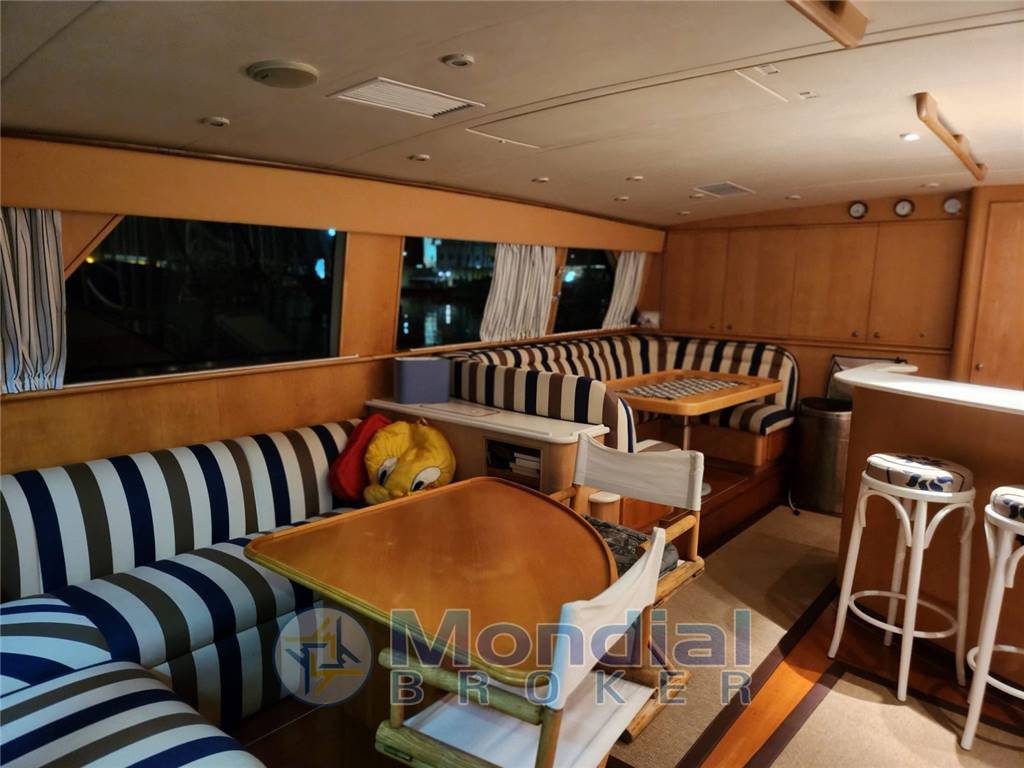 BERTRAM CONVERTIBLE 60