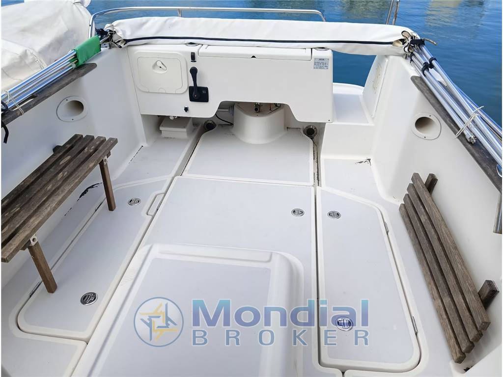 QUICK SILVER ARVOR 215