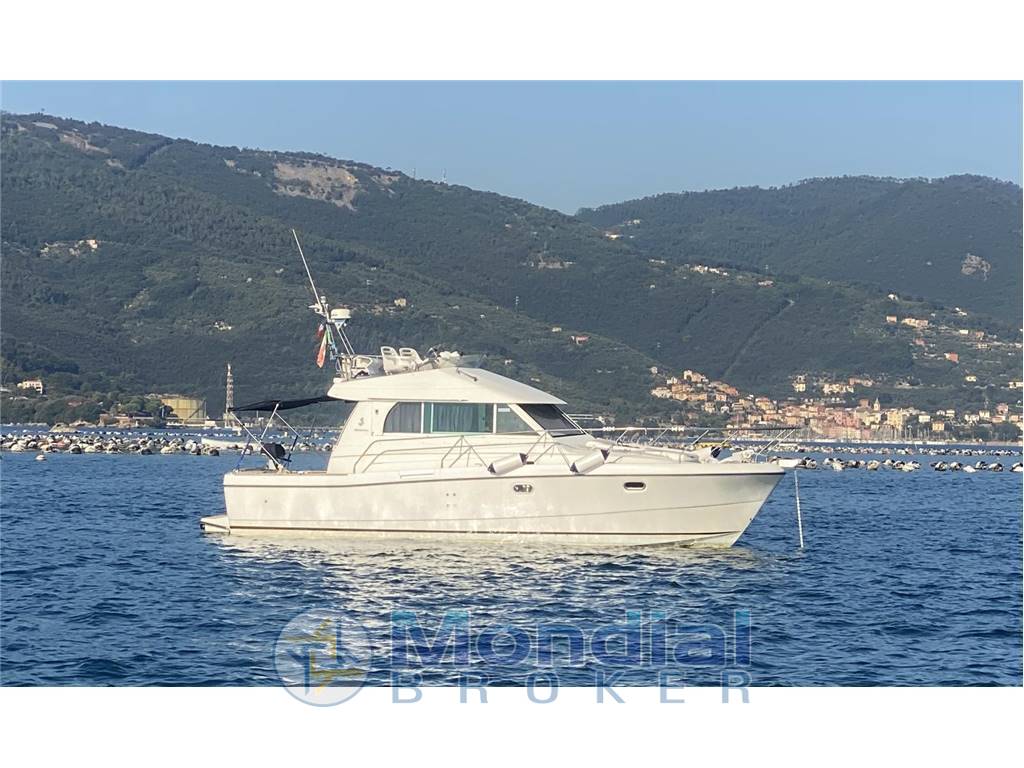 Beneteau Antares 10,80