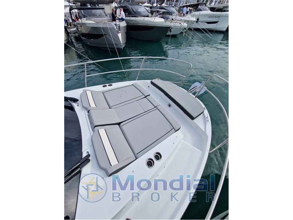 JEANNEAU MERRY FISHER 895 SERIE 2