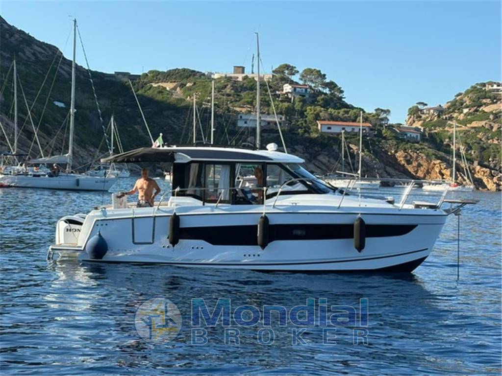 JEANNEAU MERRY FISHER 895 SERIE 2