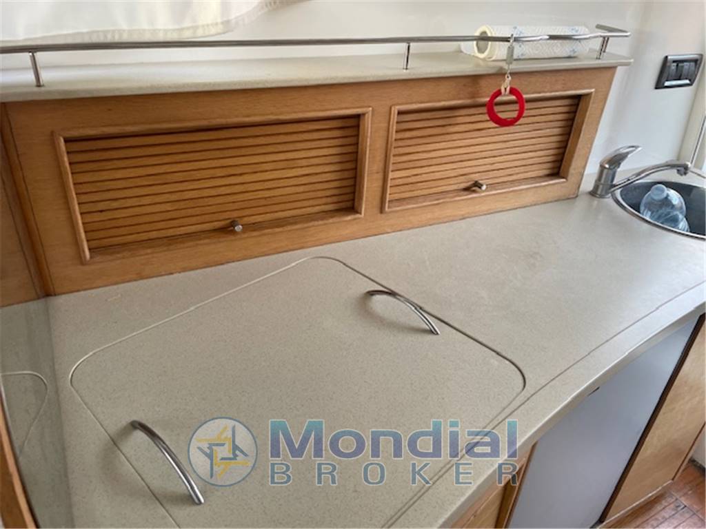 SESSA MARINE DORADO 32 FLY