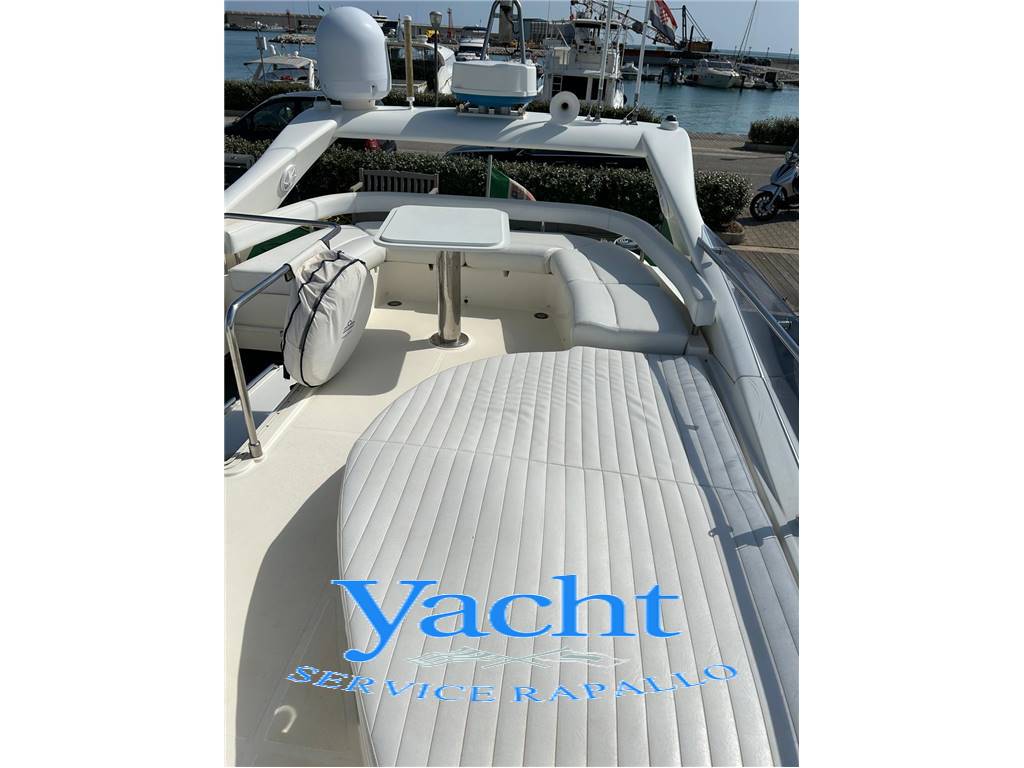 Ferretti 460